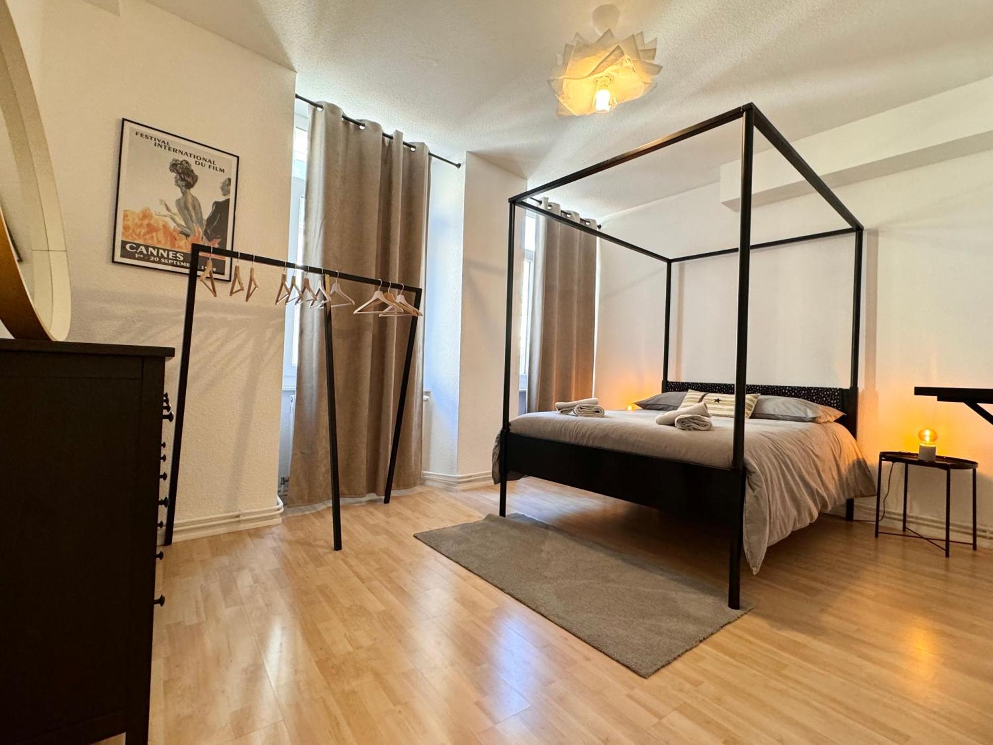 Le 7Eme Art, Hyper Centre Apartment Mulhouse Bagian luar foto